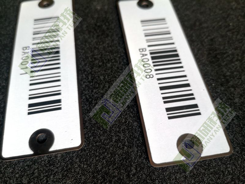 热处理车间使用的高温条码标签